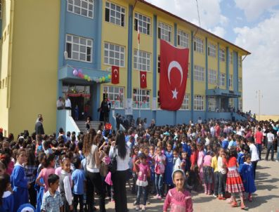 NIZAMETTIN SEVGILI - Kurtalan`da Yeni Eğitim-öğretim Yılı Açılışı, Gönül Bağı İle Gerçekleştirildi