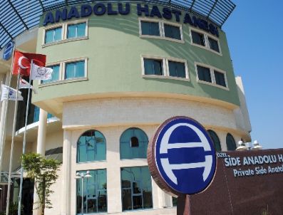 TAŞAĞıL - Manavgat'ta Tur Midibüsü Devrildi:1 Turist Öldü 17 Kişi Yaralandı (2)