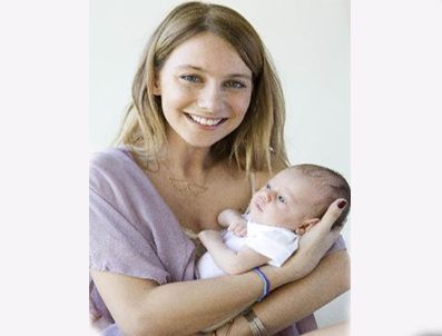 TUBA ÜNSAL - Tuba Ünsal anneliğini anlattı!