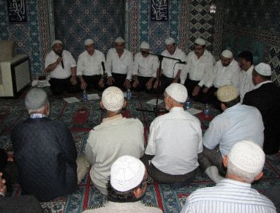 METIN ÇETIN - Kumluca’da Kur’an Ziyafeti Verildi