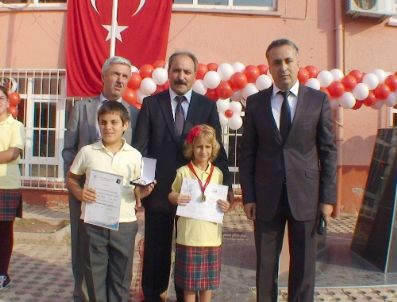 BIENAL - Resimde Uluslararası Başarılar Kazanan Öğrenciler Ödüllendirildi