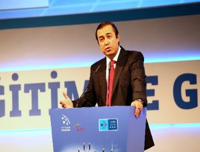 DOĞAN CÜCELOĞLU  - Türk Telekom'dan Eğitim ve Gelişim Zirvesi