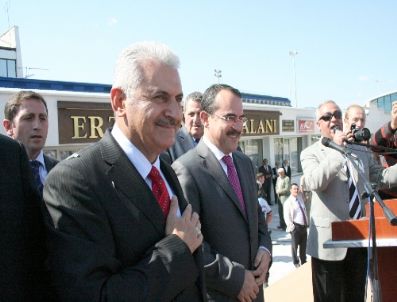 Bakan Yıldırım: Gelen Mala Gelsin, Cana Bir Şey Gelmesin