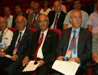 NURETTİN DEMİR - Chp'li Günaydın: Belediyelerimizin Yolsuzlukla Anılmasından Rahatsısız