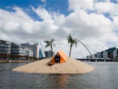 Nehir üzerinde 'cennet adası'