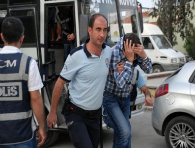 Uyuşturucu Operasyonu Zanlıları Sağlık Kontrolünden Geçti