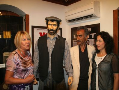 YILMAZ GÜNEY - Anadolu`nun İlk `sinema Müzesi` Adana`da Açıldı