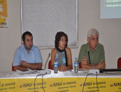 TÜRKIYE İNSAN HAKLARı VAKFı - Diyarbakır`da `toplumsal Travma İle Başetme` Paneli Düzenlendi