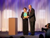 Güler Sabancı`ya Clinton Küresel Vatandaşlık Ödülü