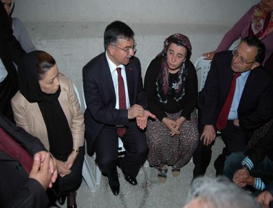 Milli Savunma Bakanı Yılmaz`dan Önemli  Açıklamalar