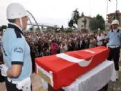 Şanlıurfa`da İntihar Eden Kaymakam Giresun`da Toprağa Verildi