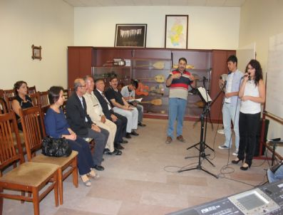 KEMAL KESKIN - Türk Sanat Müziği Korosu Çalışmalarını Sürdürüyor