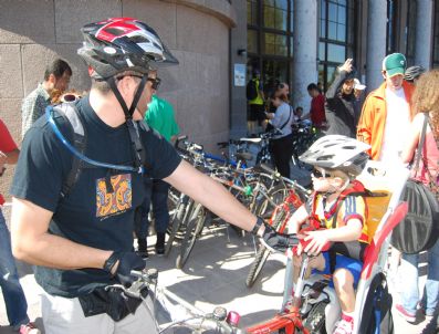 Ankara`da Bisikletli Çevre Eylemi