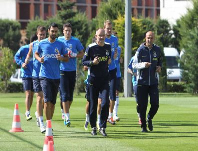 UĞUR BORAL - Fenerbhaçe, İstanbul Büyükşehir Belediyespor Maçı Hazırlıklarına Başladı