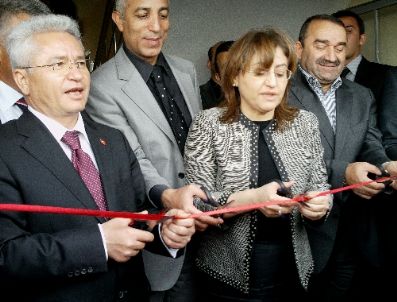 ORHAN ATALAY - Göle Anadolu İmam-hatip Lisesi Törenle Açıldı