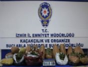 İzmir`de Uyuşturucu Operasyonlarında 7 Gözaltı