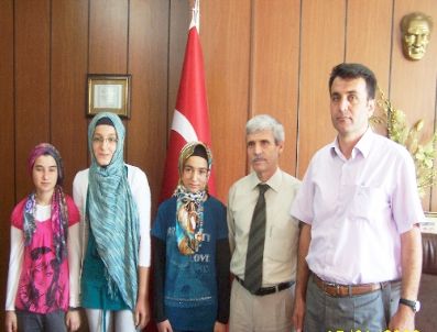 ŞEKEROBA - Şekeroba Belediyesi Başarılı Öğrencileri Altınla Ödüllendirdi