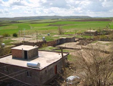MURAT BÜYÜKKÖSE - Diyarbakır'ın Görünlü köyünden eğitim rekoru