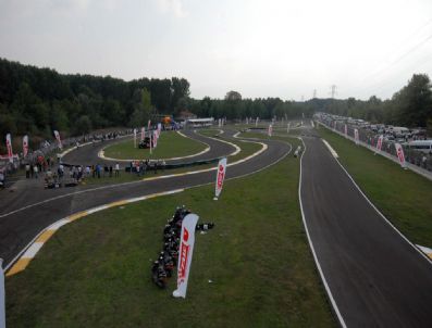 ŞABAN DİŞLİ - Kenan Sofuoğlu Motosiklet Pisti Yapılan Gösteri Yarışı İle Resmen Açıldı