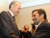 Tayyip Erdoğan, Ahmedinejad'la görüştü