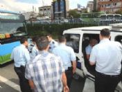 Halk otobüsünde `Ankara bombacısı` alarmı