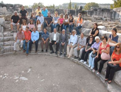 Urla Protokolü Stratonikeia’yı Gezdi