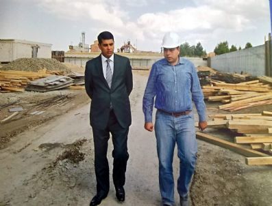 Başkonsolos Azerbaycan’ın Kars’ta Yaptırdığı Okul’un Çalışmalarını Yerinde İnceledi