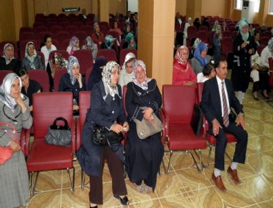KOCAPıNAR - Erciş'te Ak Parti Kadın Kolları 3. Olağan Kongresi