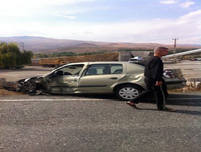 Kağızman`da Trafik Kazası: 4 Yaralı