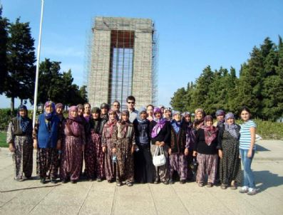 Köylü Kadınlardan Çanakkale Çıkarması