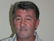 Loto milyoneri köyünü ihya etti