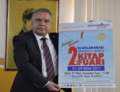 NİLÜFER AÇIKALIN - 2. Uluslararası Kitap Fuarı