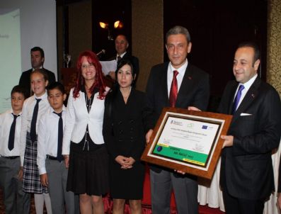 Avrupa Dil Ödülü Başarı Koleji`nin