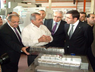 HAK İŞ - Bakan Yılmaz`ın Çorum Ziyareti