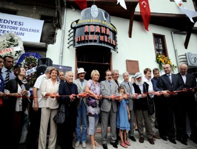 Bir Altın Koza Böyle Geçti