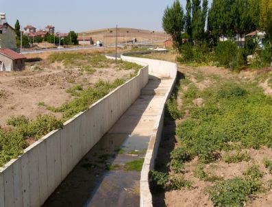 Dişli Beldesine Dsi`den Taşkın Koruma Tesisi