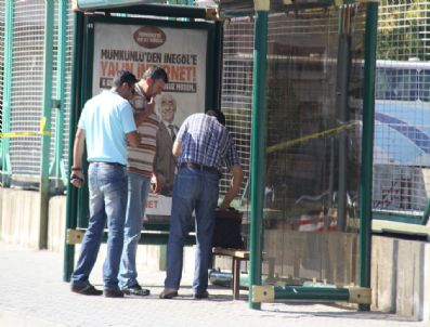 Durakta Bomba Paniği