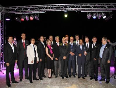 İLKNUR DENİZLİ - İzmir Katkı Ödülü Kaya Holding’in