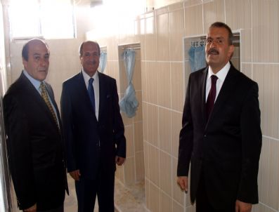 BURHAN KAYATÜRK - Milletvekili Kayatürk Okuduğu Okulu Unutmadı