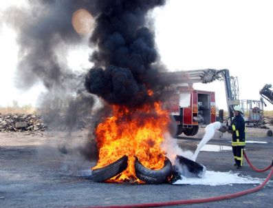 Akşehir İtfaiyesi’nden Yangın Tatbikatı