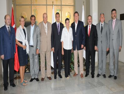 İZMIR TICARET BORSASı - Antakya Ticaret Borsası`ndan, İzmir Ticaret Borsası`na Ziyaret