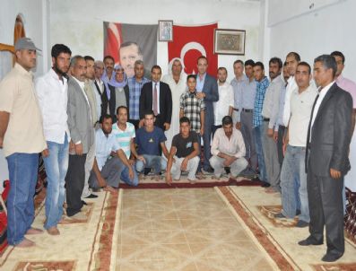 Başkan Zahit, Ev Toplantısında