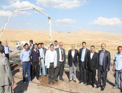 Belediyeden Personeline Dağ Eteğinde 300 Konut