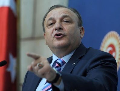 Bu milletin ciğerini kediye teslim eden kim?