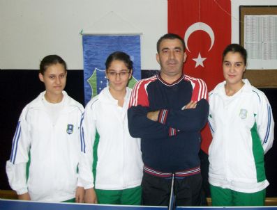 Büyükşehir Masa Tenisinde Lige Lider Başladı