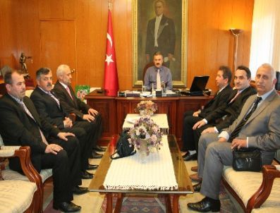 Din Görevlilerinden Vali Ayyıldız`a Nezaket Ziyareti