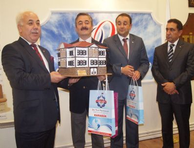 Karabüklü İşadamlarından Çorum Tso`ya Ziyaret