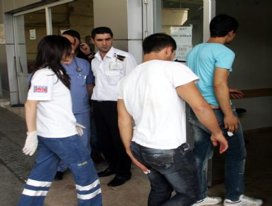 Lisede Bıçaklı Kavga: 3 Yaralı