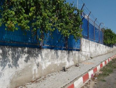 Medya Çadır Kentlerde Kapıların Açılmasını Bekliyor