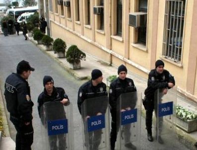 Muvazzaf Askerler Adliyede